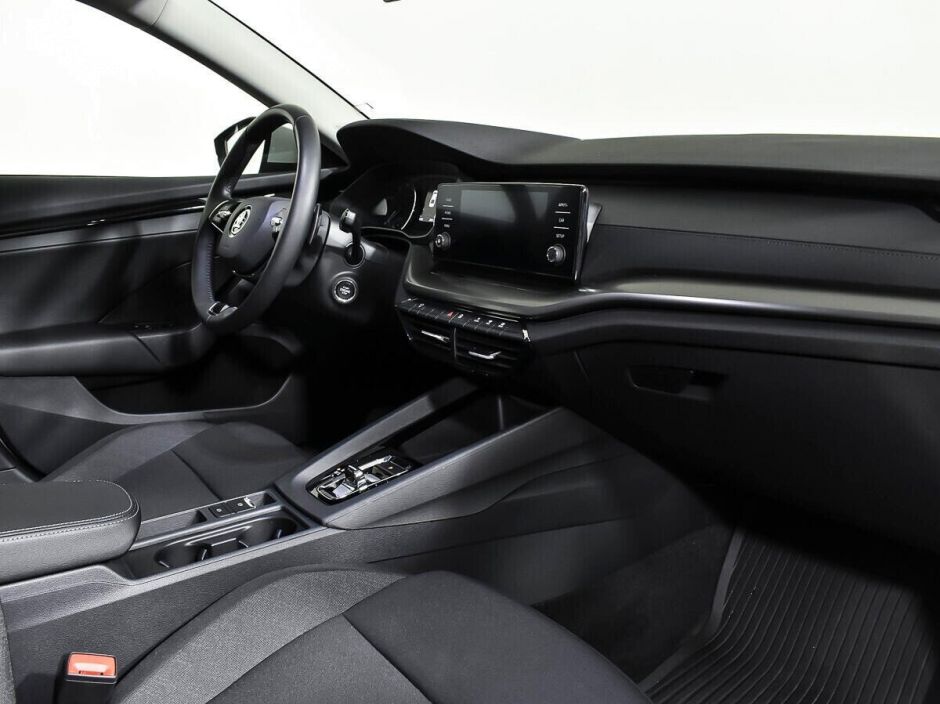 Skoda Octavia 1.4 АКПП, 2020, 40 000 км фото 10