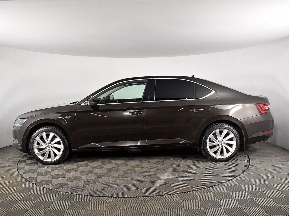 Skoda Superb 2.0 РКПП, 2016, 89 000 км фото 5