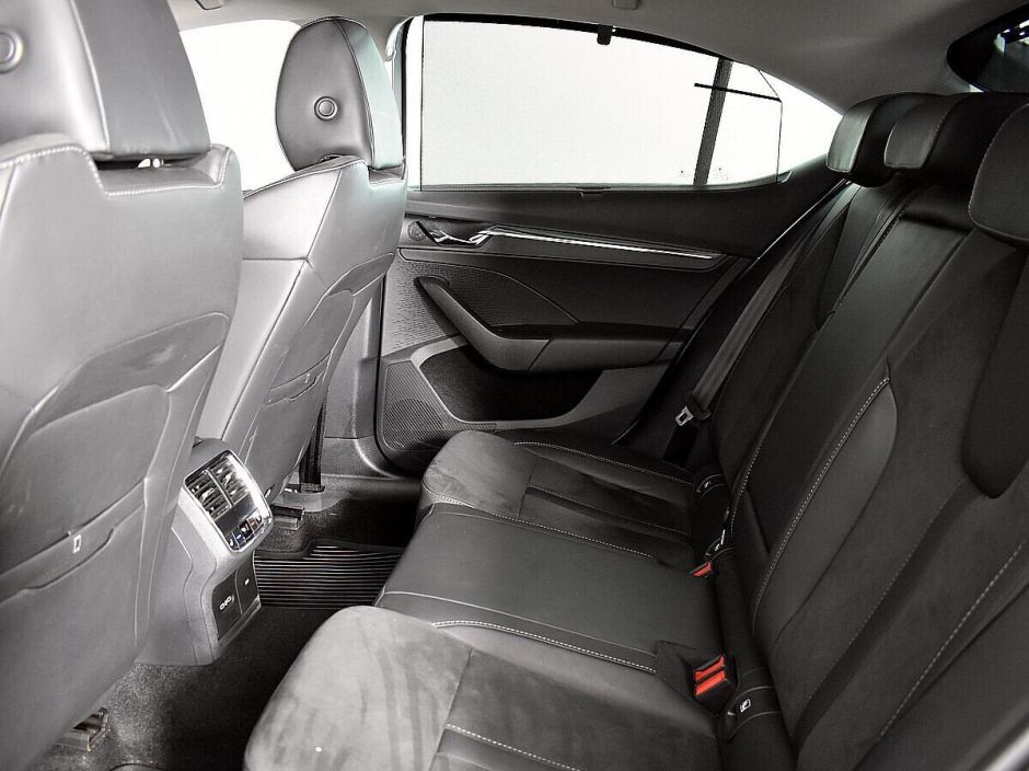 Skoda Octavia 1.4 АКПП, 2020, 45 000 км фото 10