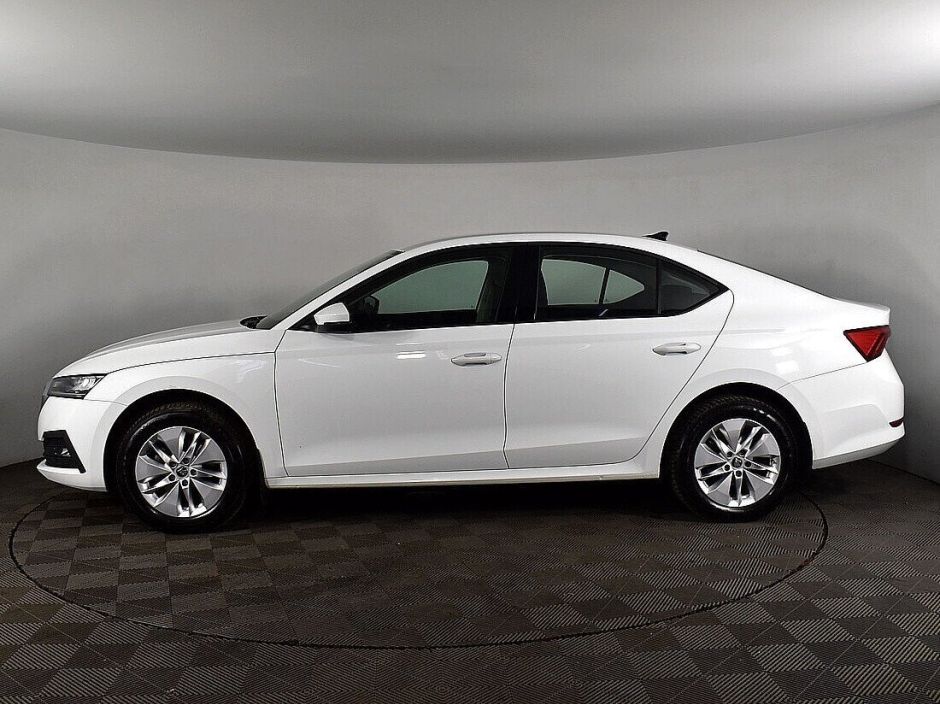 Skoda Octavia 1.4 АКПП, 2021, 37 000 км фото 5