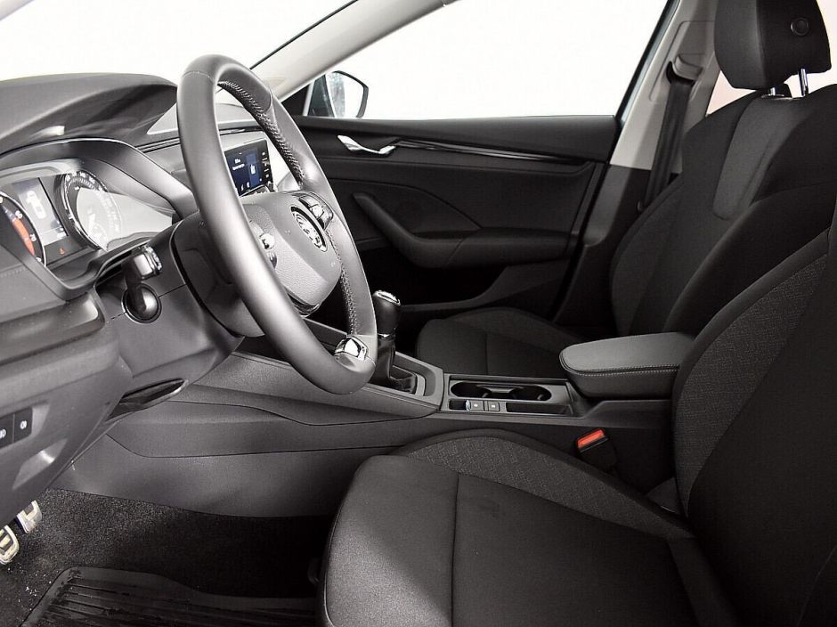 Skoda Octavia 1.4 МКПП, 2020, 49 000 км фото 7