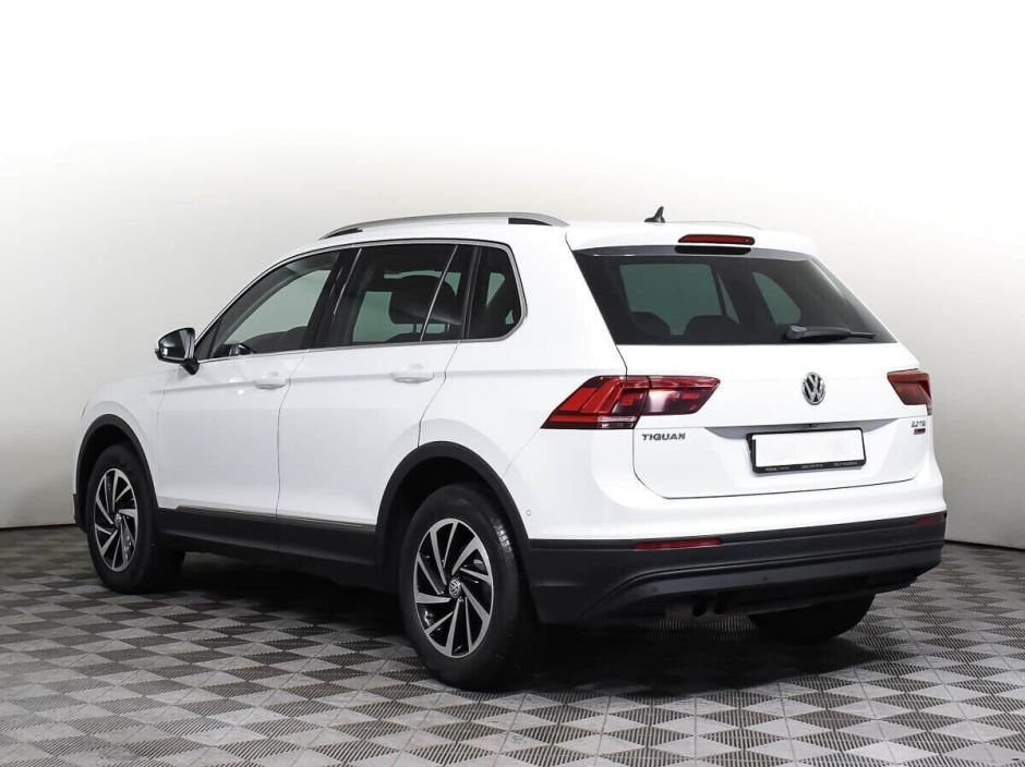 Volkswagen Tiguan 2.0 РКПП, 2018, 72 000 км фото 4