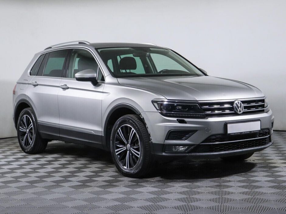 Volkswagen Tiguan 2.0 РКПП, 2017, 74 000 км фото 3