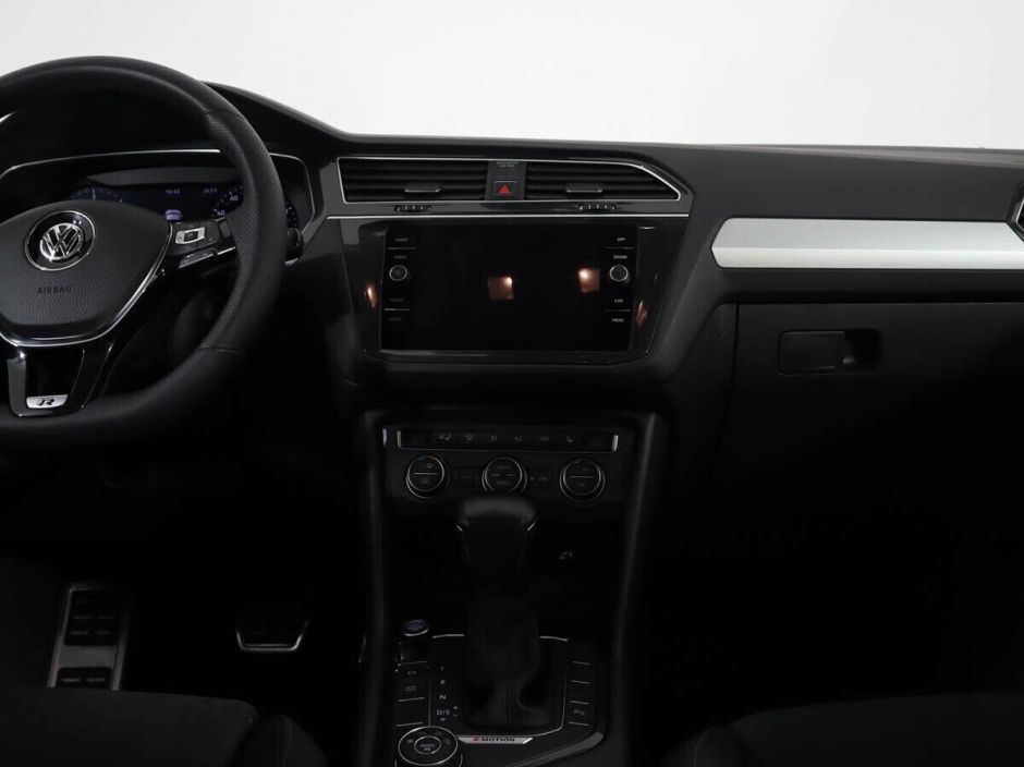 Volkswagen Tiguan 2.0 РКПП, 2020, 35 000 км фото 6