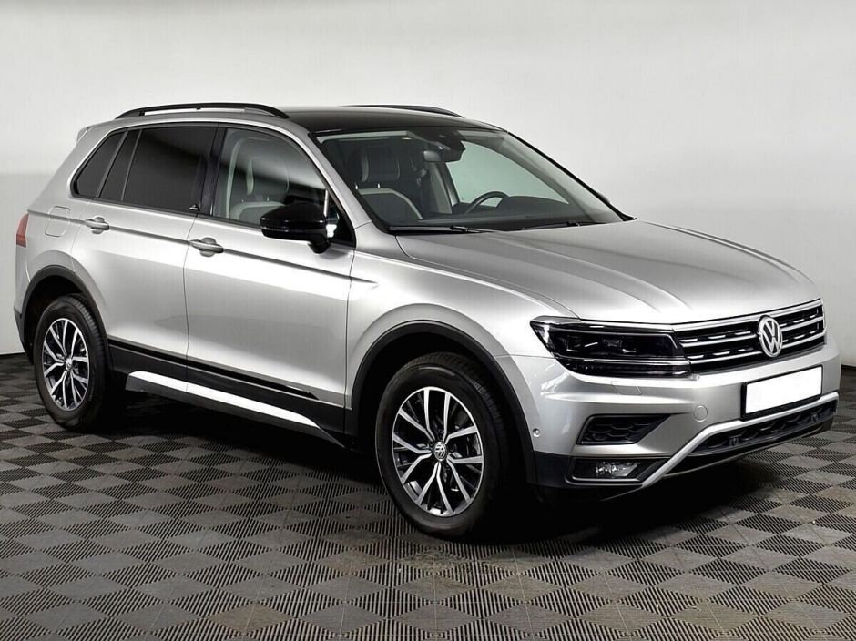 Volkswagen Tiguan 2.0 РКПП, 2019, 48 000 км фото 3
