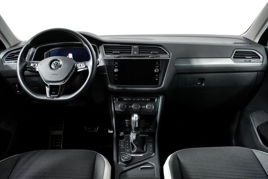 Volkswagen Tiguan 2.0 РКПП, 2020, 39 000 км фото 6