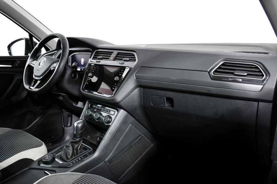 Volkswagen Tiguan 2.0 РКПП, 2020, 39 000 км фото 7