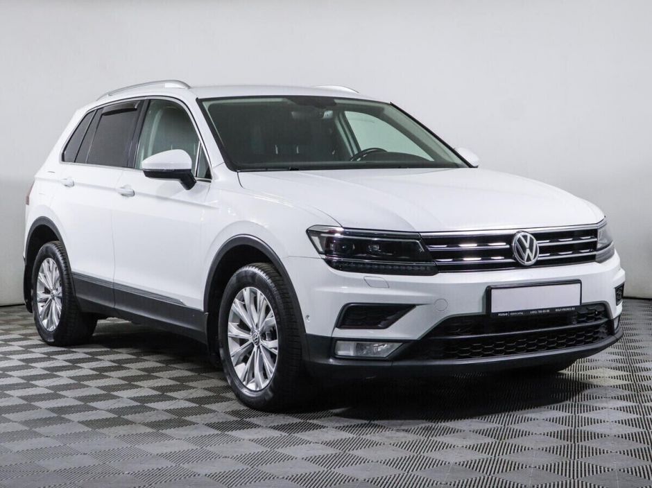Volkswagen Tiguan 2.0 РКПП, 2018, 73 000 км фото 3