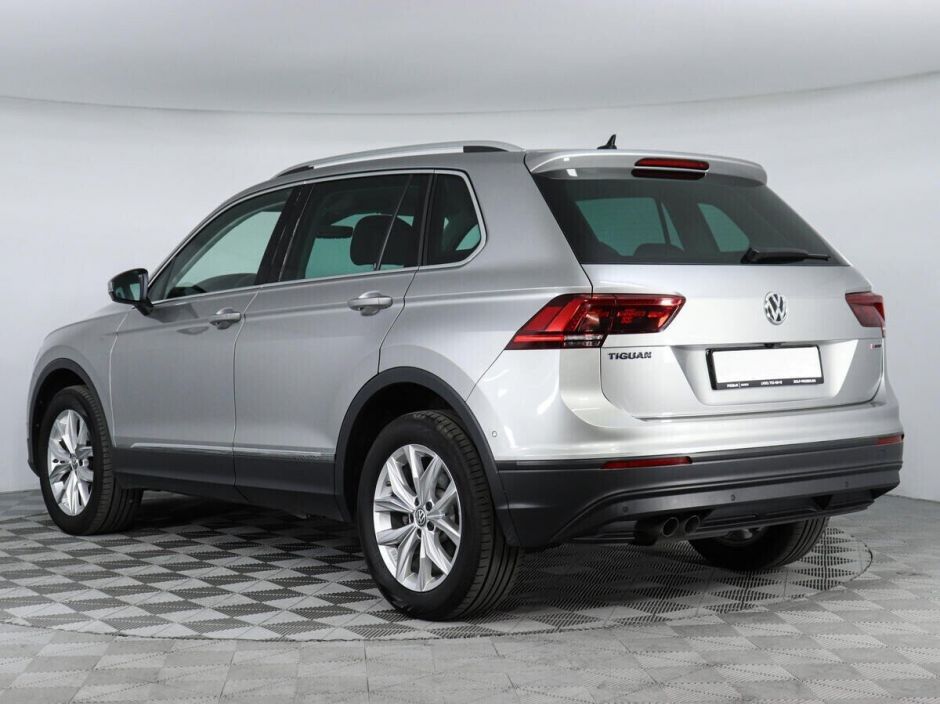 Volkswagen Tiguan 2.0 РКПП, 2017, 73 000 км фото 4