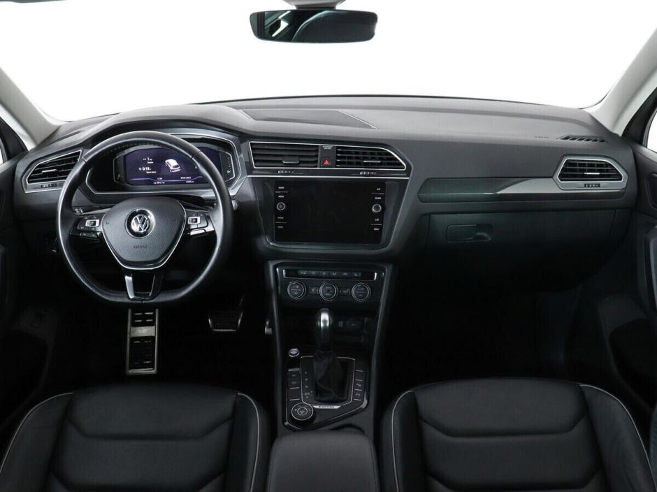Volkswagen Tiguan 2.0 РКПП, 2017, 73 000 км фото 6