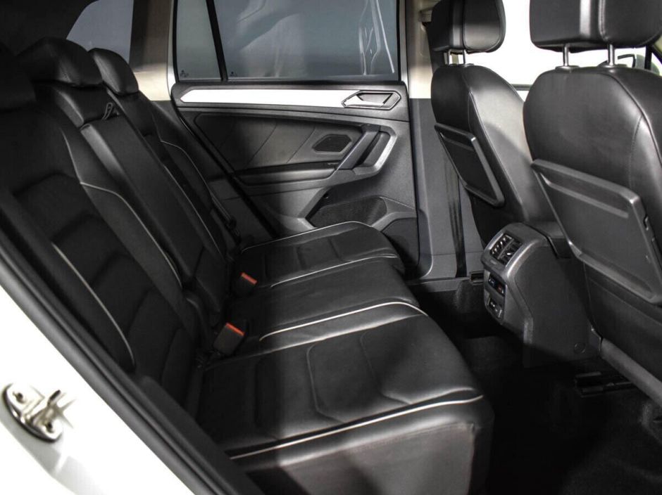 Volkswagen Tiguan 2.0 РКПП, 2016, 93 000 км фото 7