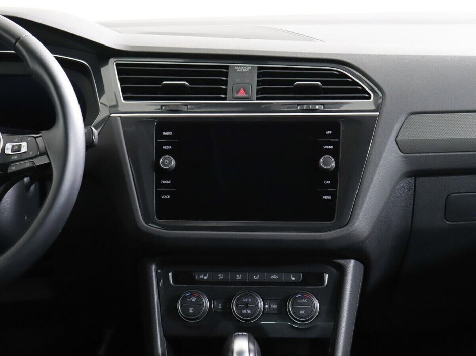 Volkswagen Tiguan 2.0 РКПП, 2016, 95 000 км фото 7