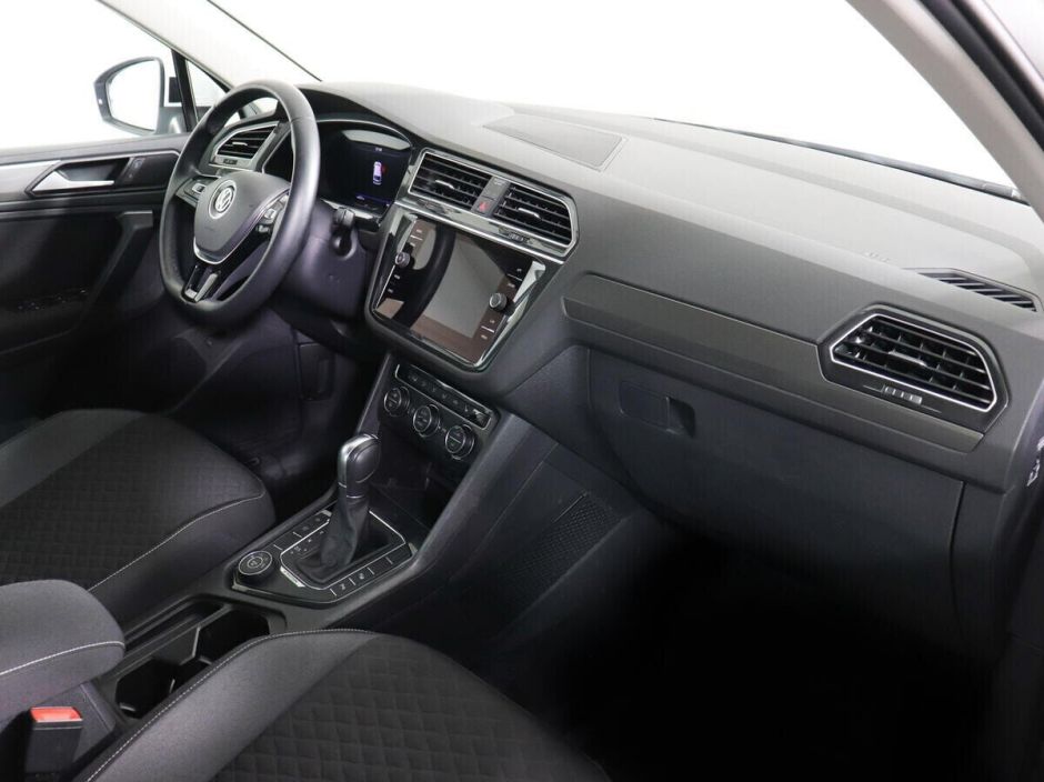 Volkswagen Tiguan 2.0 РКПП, 2016, 95 000 км фото 8