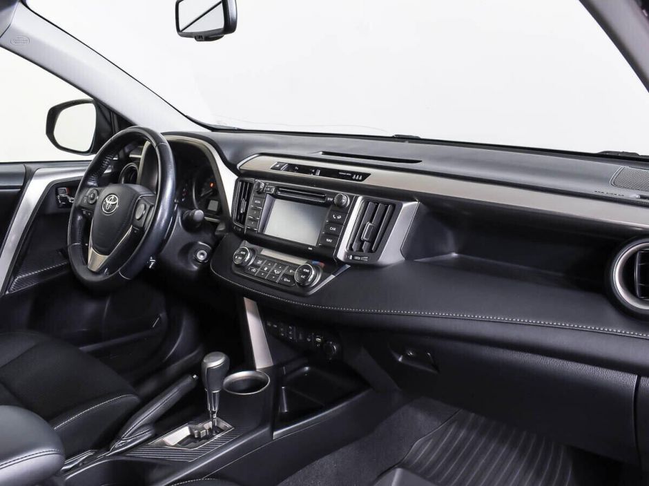 Toyota RAV4 2.2 АКПП, 2014, 121 000 км фото 7