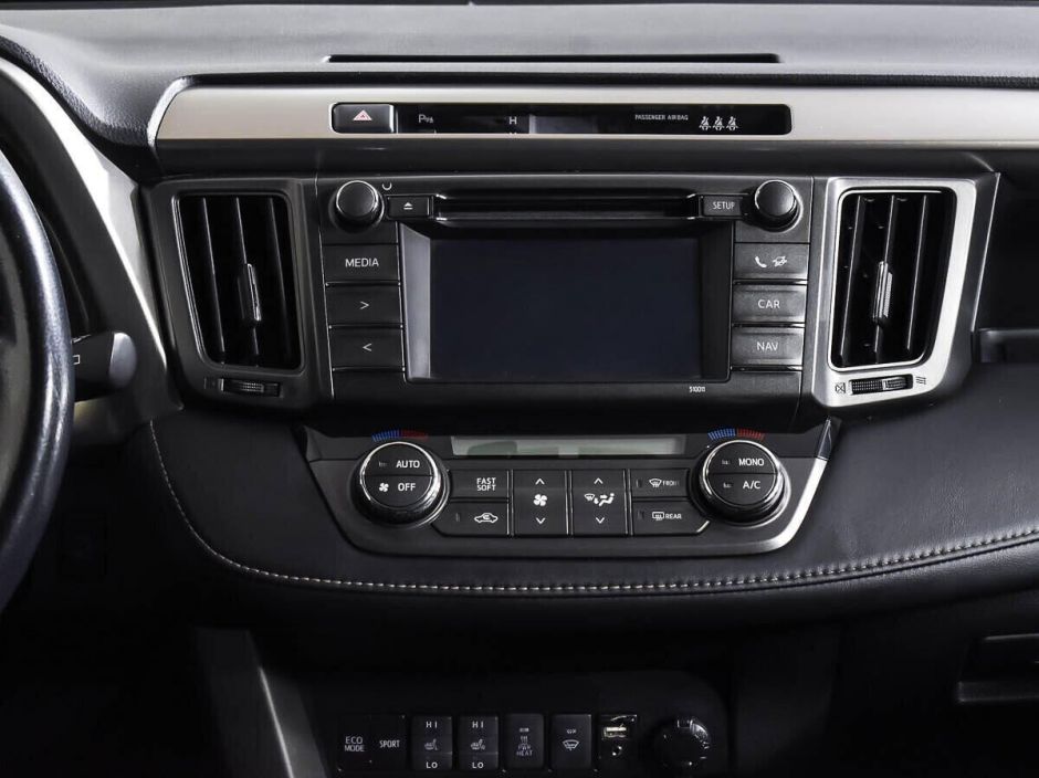 Toyota RAV4 2.2 АКПП, 2014, 121 000 км фото 10