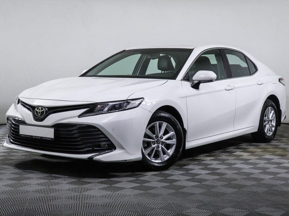 Toyota Camry 2.0 АКПП, 2018, 66 000 км фото 1