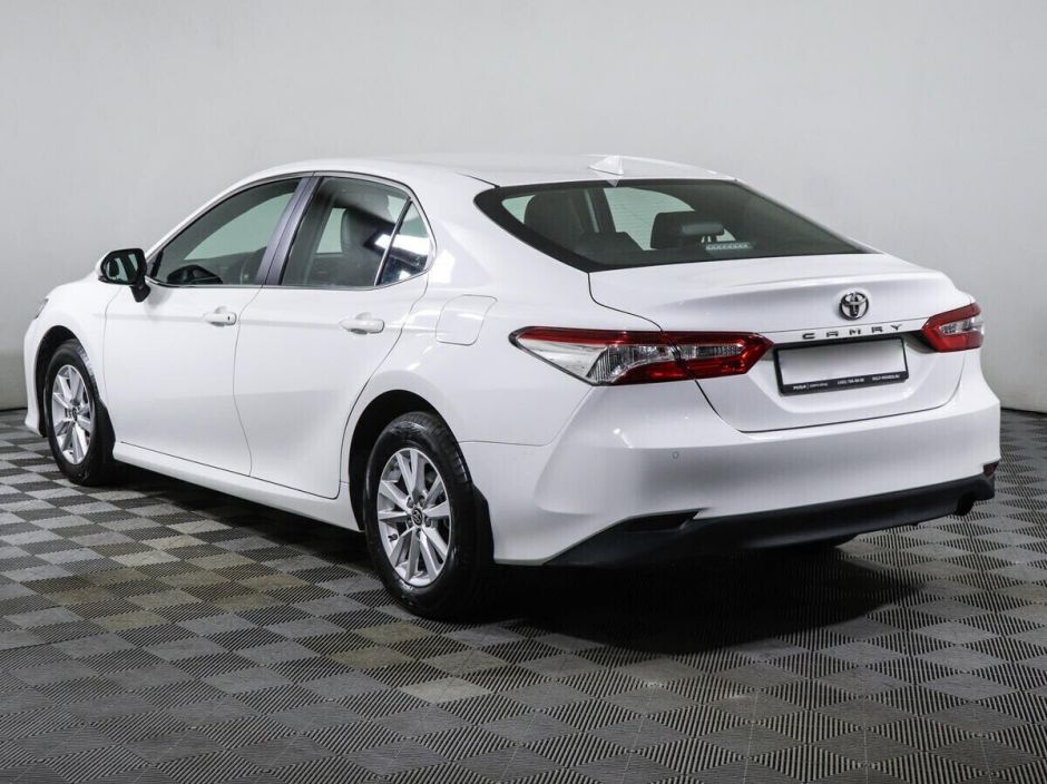 Toyota Camry 2.0 АКПП, 2018, 66 000 км фото 4