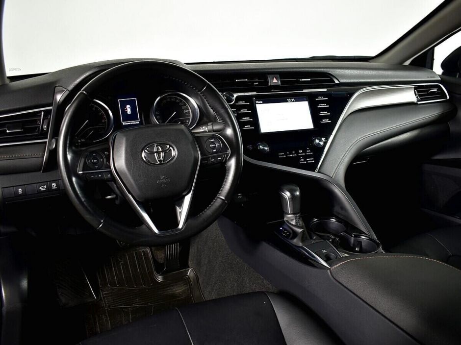 Toyota Camry 2.0 АКПП, 2019, 57 000 км фото 5