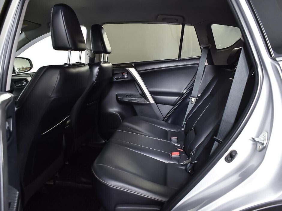 Toyota RAV4 2.2 АКПП, 2014, 115 000 км фото 9