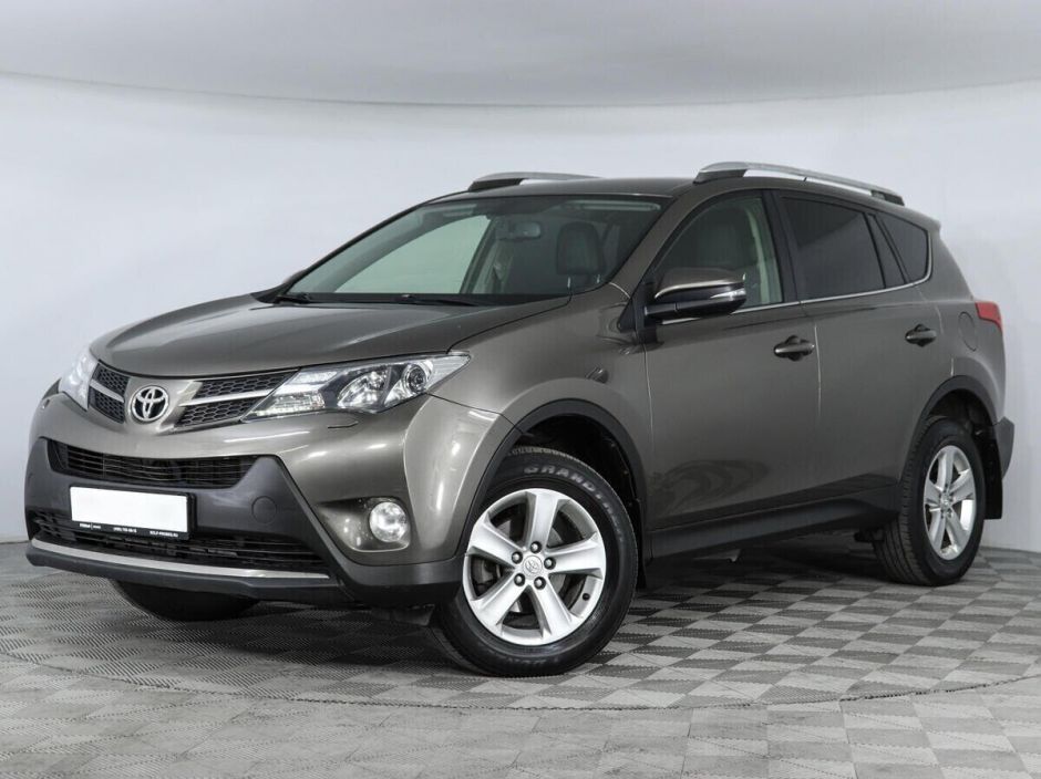 Toyota RAV4 2.2 АКПП, 2015, 103 000 км фото 1