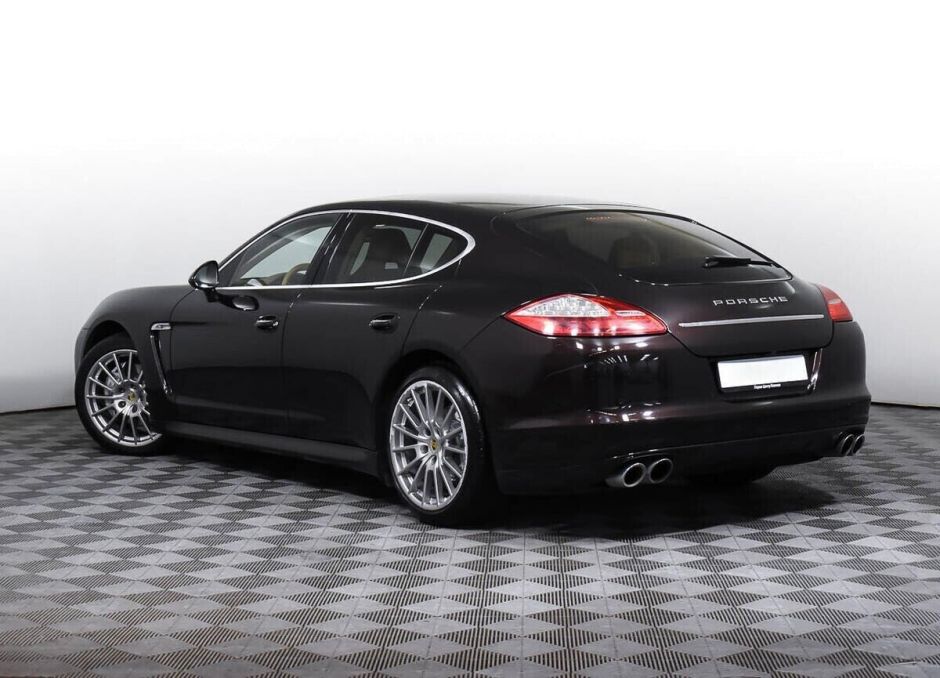 Porsche Panamera 4.8 РКПП, 2011, 158 000 км фото 4