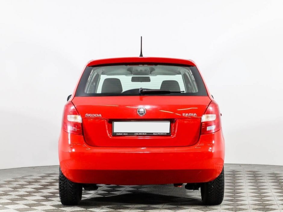 Skoda Fabia 1.4 МКПП, 2013, 131 000 км фото 6