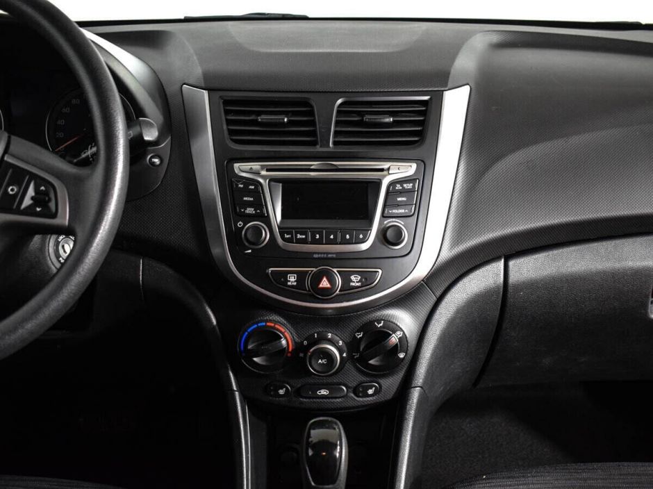 Hyundai Solaris 1.6 АКПП, 2015, 102 000 км фото 11