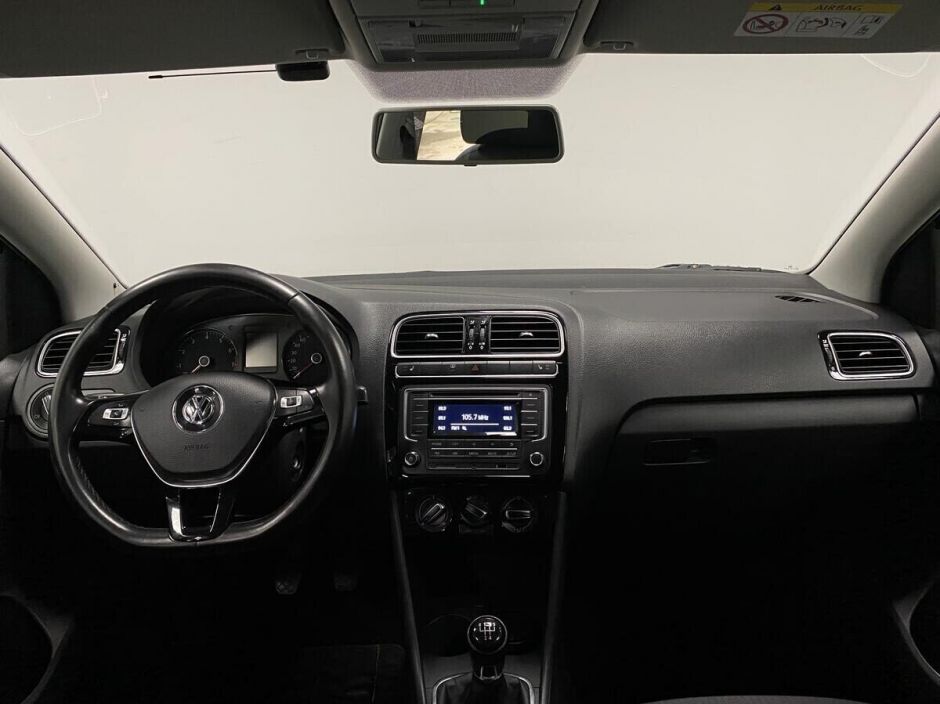 Volkswagen Polo 1.6 МКПП, 2017, 80 000 км фото 10