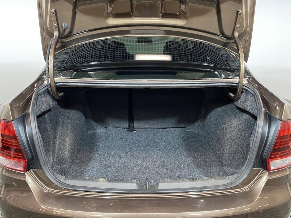 Volkswagen Polo 1.6 МКПП, 2017, 80 000 км фото 15