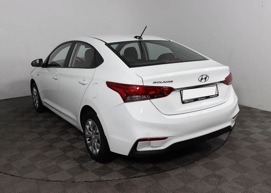 Hyundai Solaris 1.4 МКПП, 2018, 60 000 км фото 2