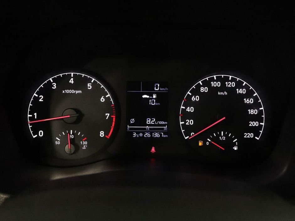 Hyundai Solaris 1.4 МКПП, 2018, 60 000 км фото 11