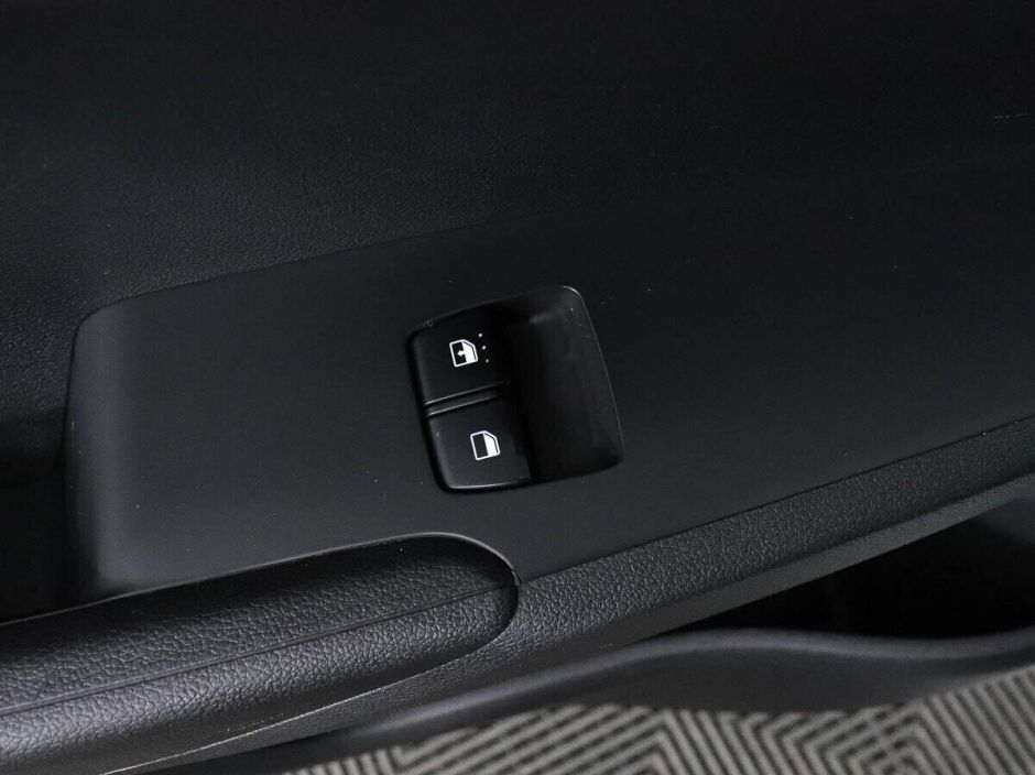 Hyundai Solaris 1.4 МКПП, 2018, 60 000 км фото 13