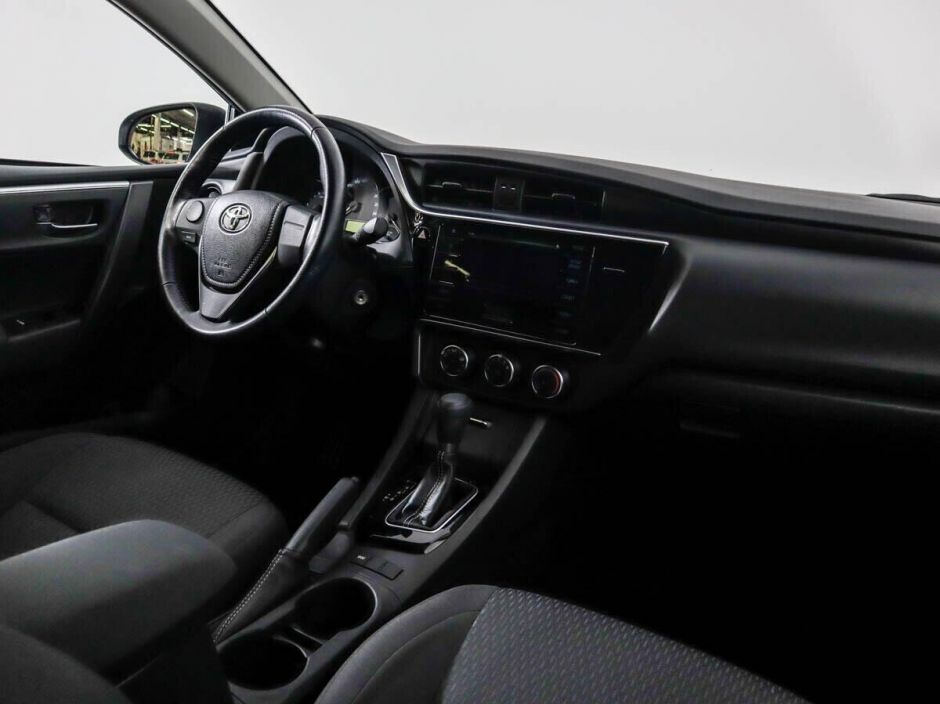 Toyota Corolla 1.6 CVT, 2018, 71 000 км фото 9