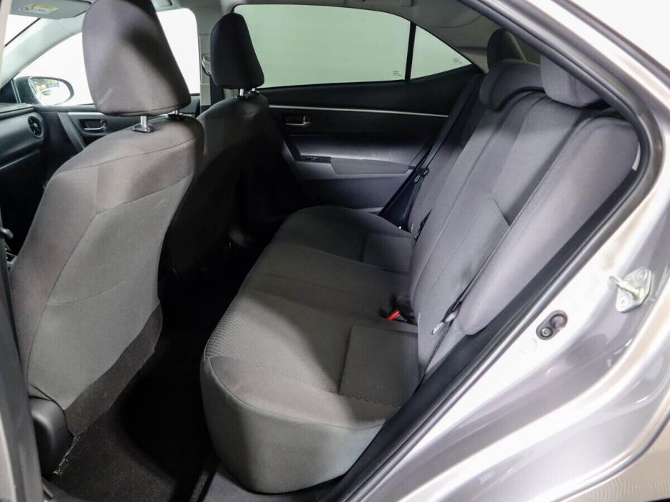 Toyota Corolla 1.6 CVT, 2018, 71 000 км фото 10