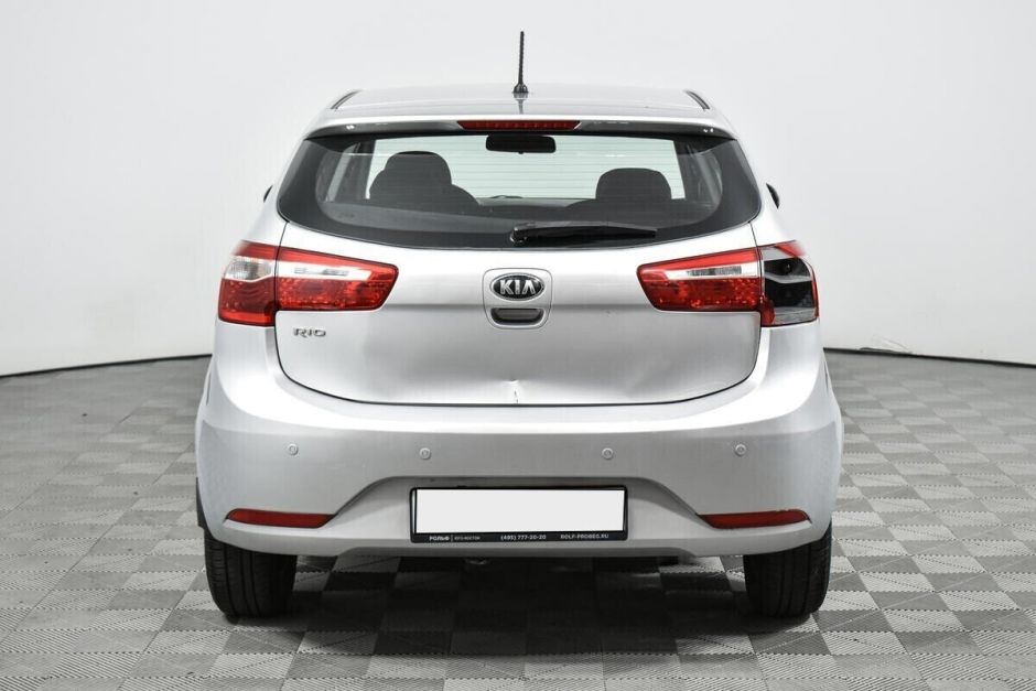 Kia Rio 1.4 МКПП, 2014, 111 000 км фото 6