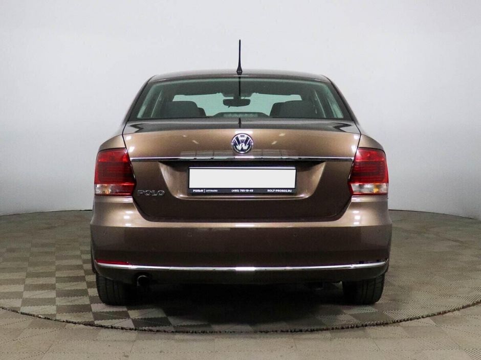 Volkswagen Polo 1.6 АКПП, 2016, 88 000 км фото 3