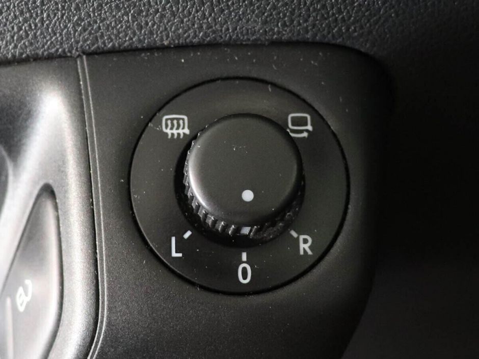 Volkswagen Polo 1.6 АКПП, 2016, 88 000 км фото 11