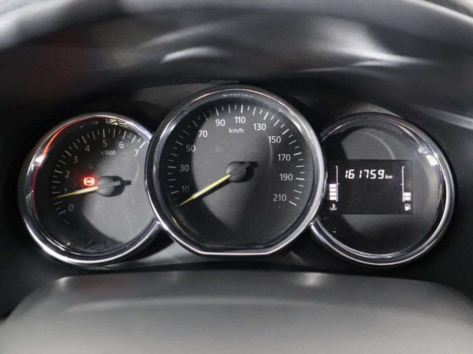 Renault Logan 1.6 МКПП, 2019, 47 000 км фото 11