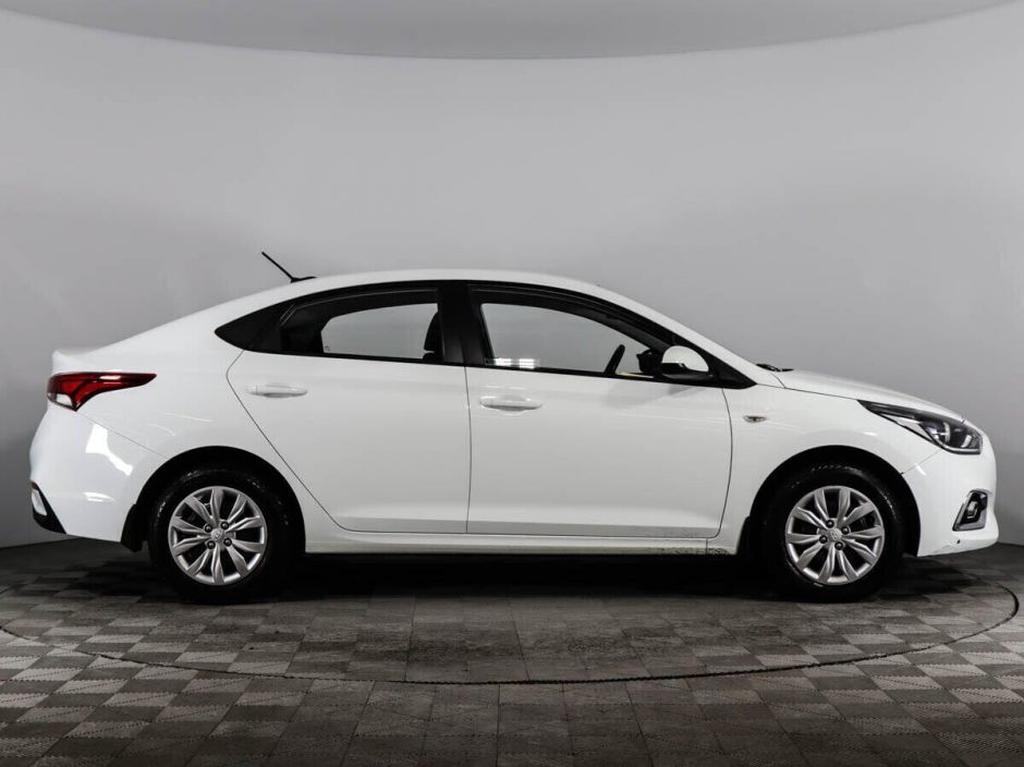 Hyundai Solaris 1.6 АКПП, 2017, 74 000 км фото 4