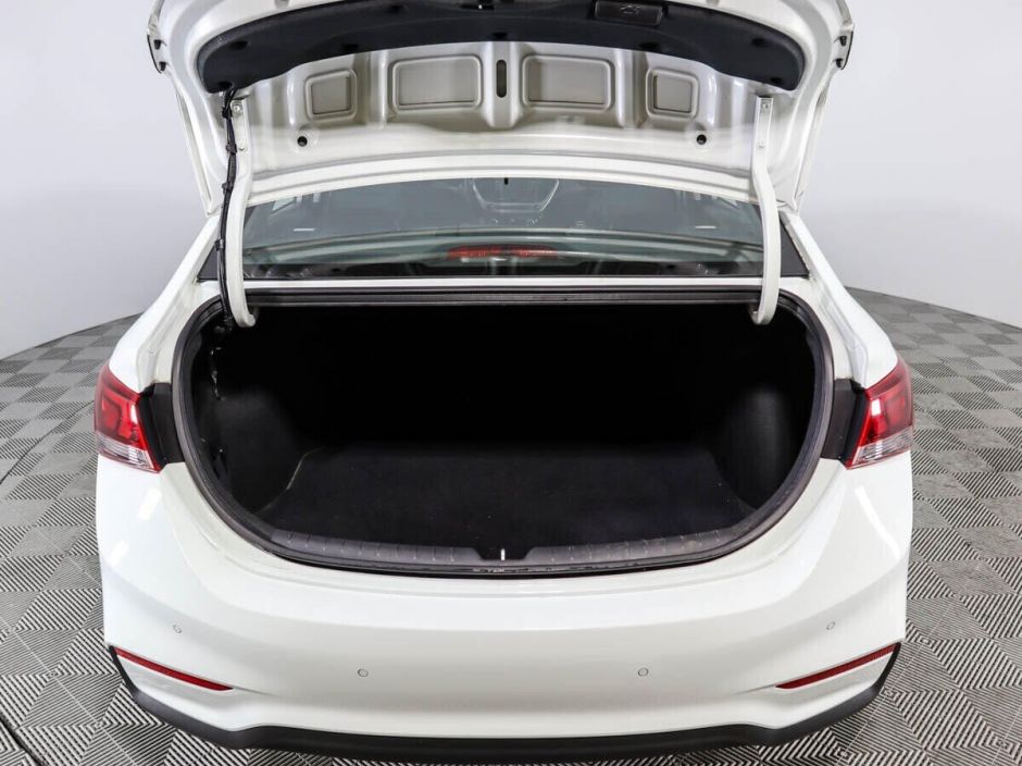 Hyundai Solaris 1.6 АКПП, 2017, 74 000 км фото 16