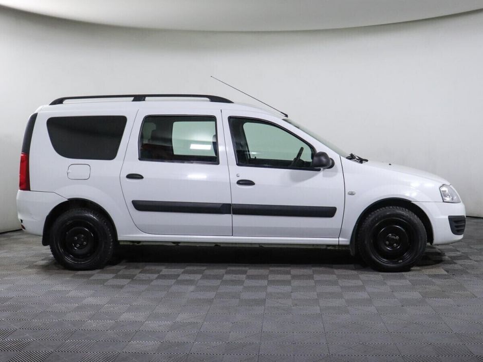 LADA (ВАЗ) Largus 1.6 МКПП, 2017, 75 000 км фото 4