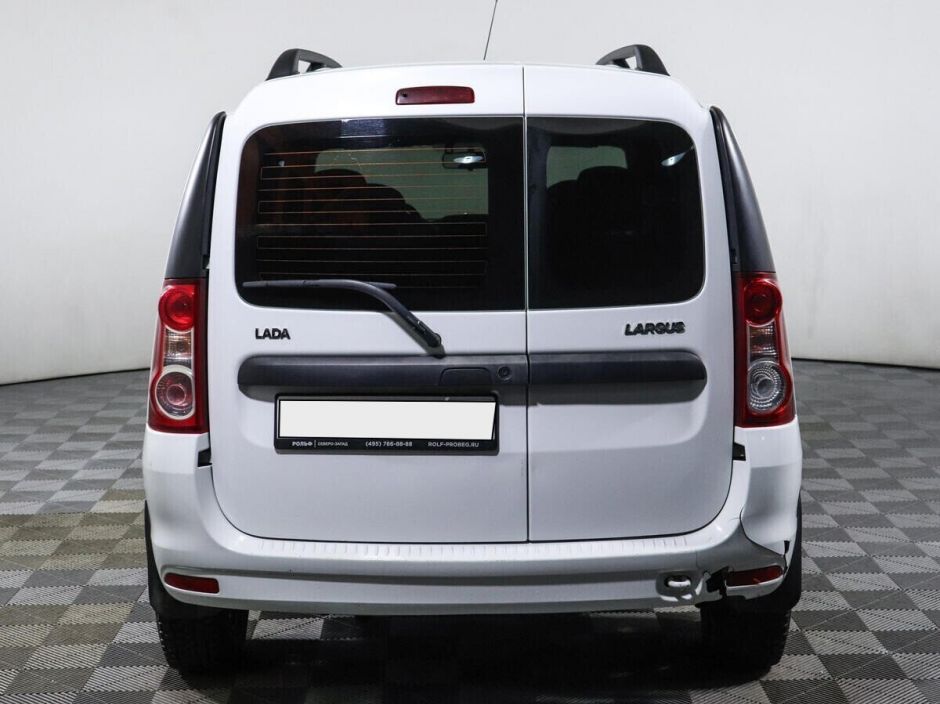 LADA (ВАЗ) Largus 1.6 МКПП, 2017, 75 000 км фото 6