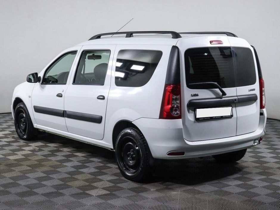 LADA (ВАЗ) Largus 1.6 МКПП, 2017, 75 000 км фото 7