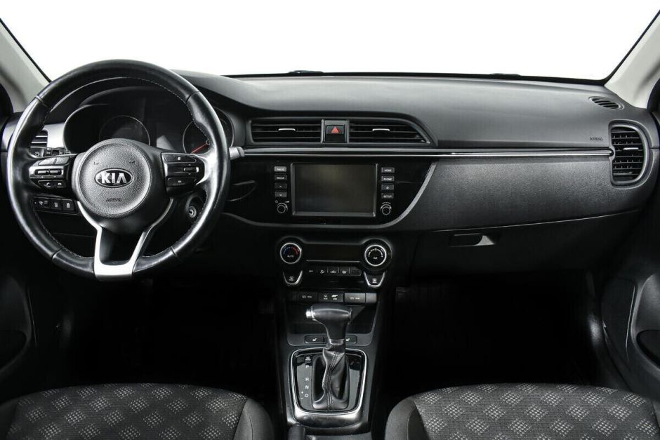 Kia Rio 1.6 АКПП, 2017, 82 000 км фото 11