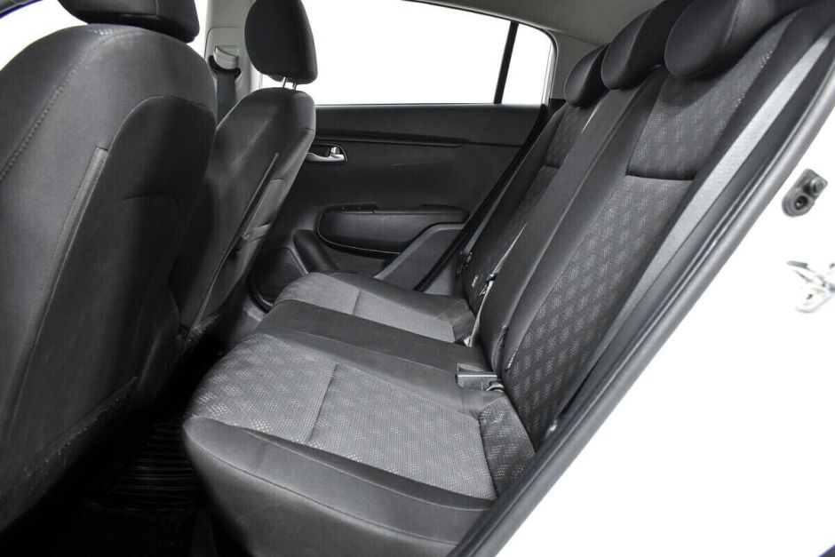 Kia Rio 1.6 АКПП, 2017, 82 000 км фото 12