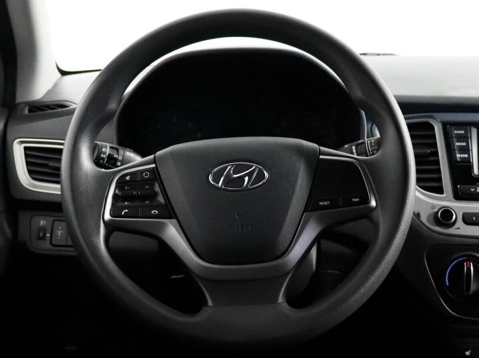 Hyundai Solaris 1.6 АКПП, 2021, 36 000 км фото 13