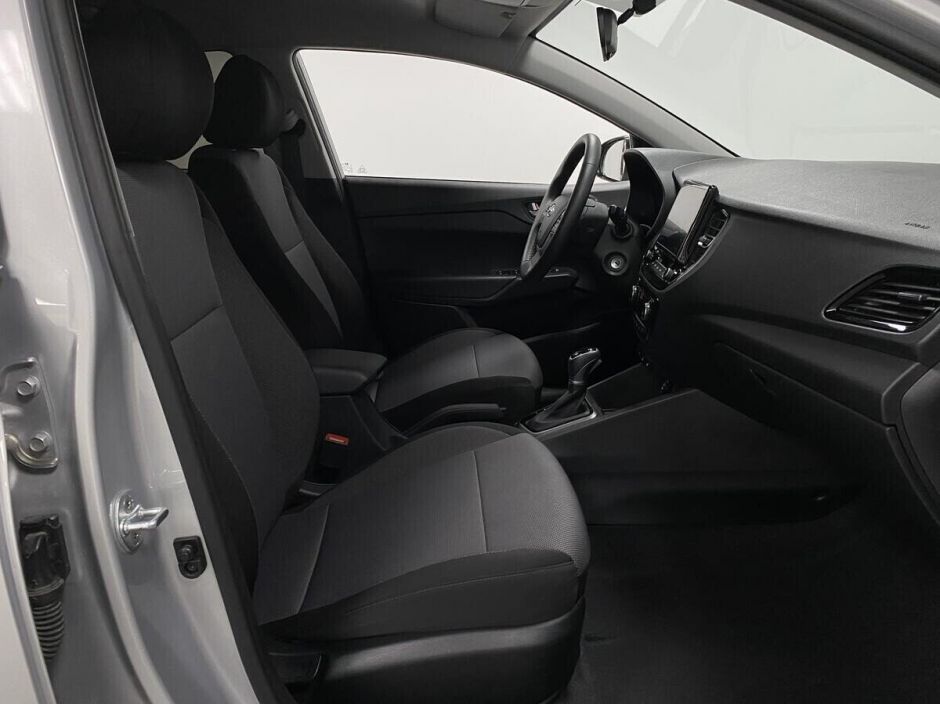 Hyundai Solaris 1.6 АКПП, 2021, 29 000 км фото 13