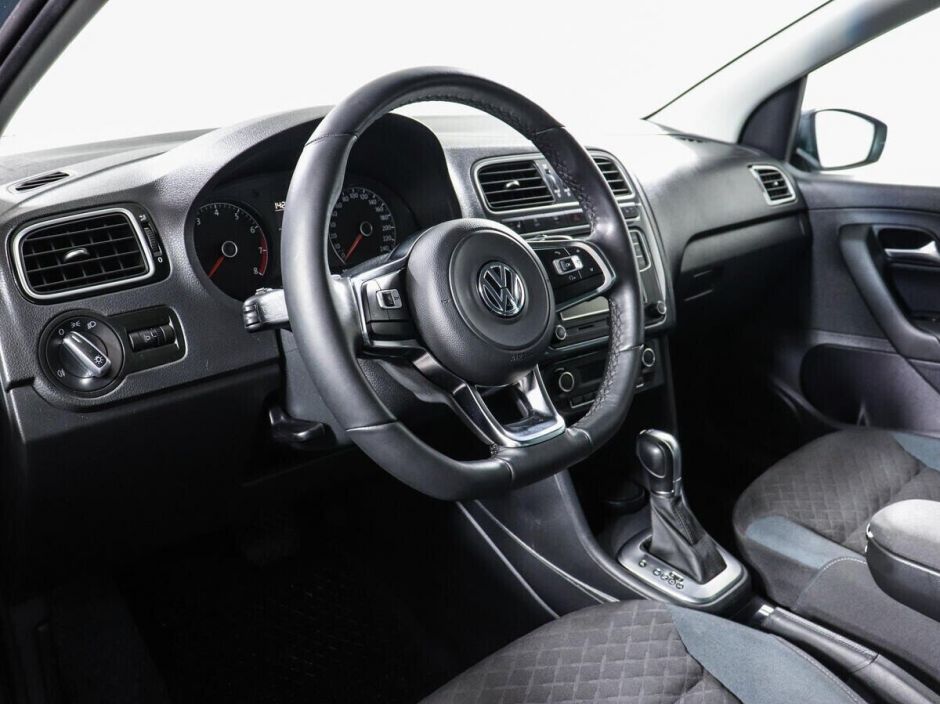 Volkswagen Polo 1.4 РКПП, 2019, 53 000 км фото 14