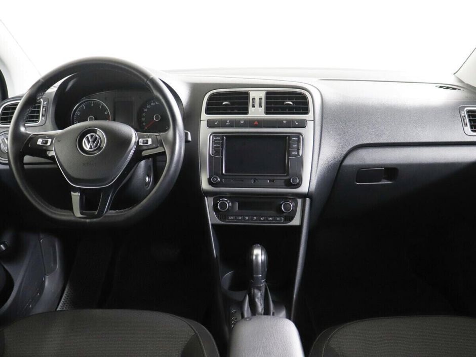 Volkswagen Polo 1.4 РКПП, 2018, 61 000 км фото 12