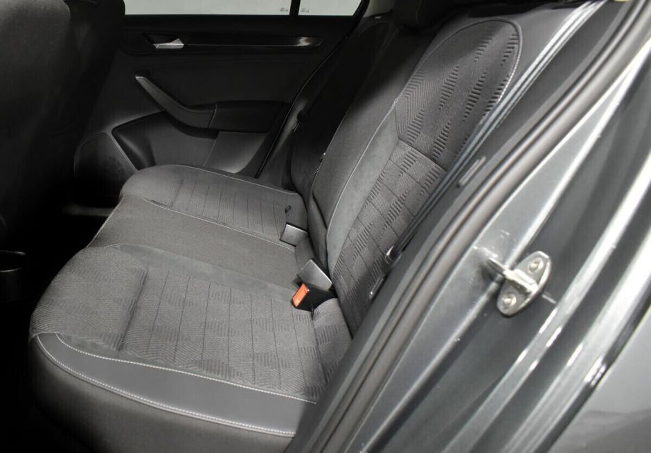 Volkswagen Polo 1.6 АКПП, 2022, 25 000 км фото 12